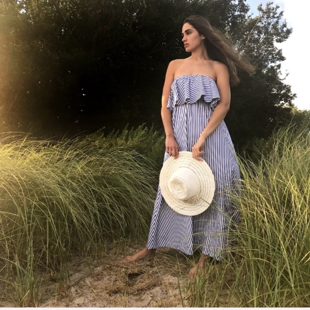 - NWT - M.D.S Stripes Ruffled Maxi Dress